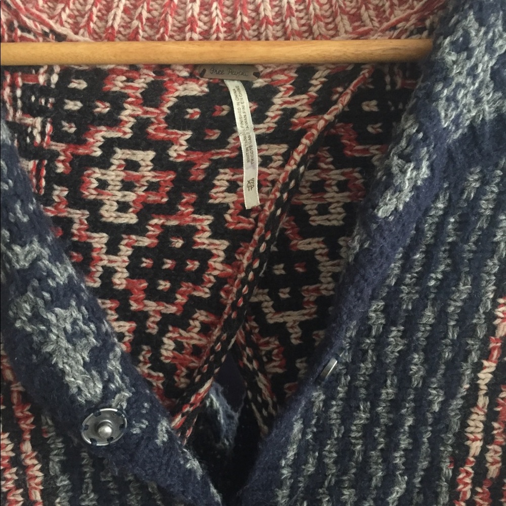 Free People Sweater - Picture 4 of 8